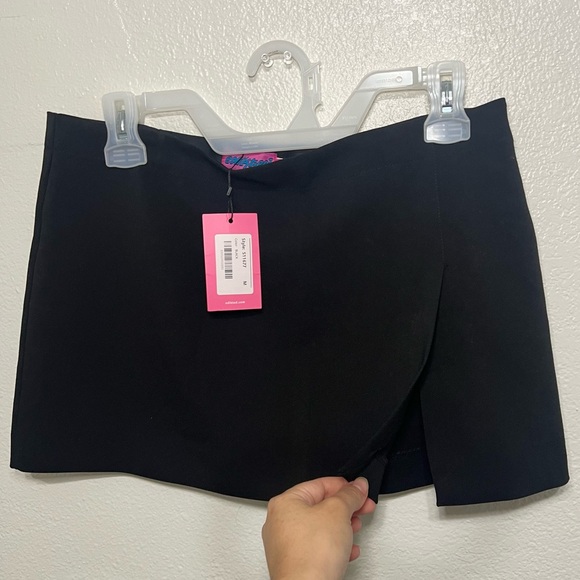 NWT Edikted Dasha Black Micro Mini Skirt - Picture 8 of 16